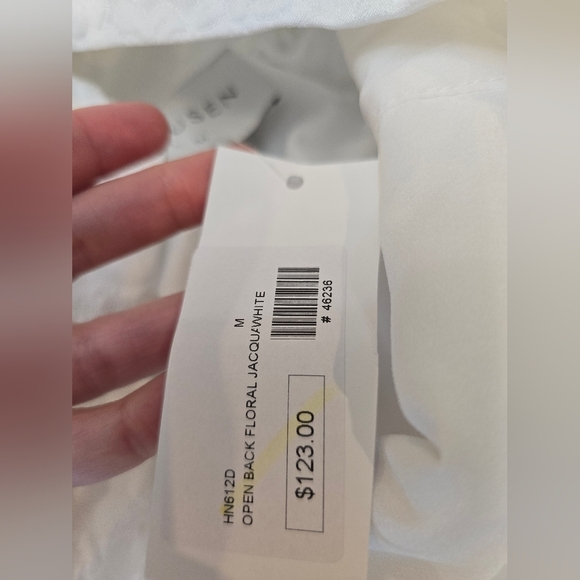 NWT Hausen White Puff Textured Sleeve Dress, Medium - Picture 9 of 12